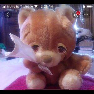 Small brown Emotion seal with a teardrop